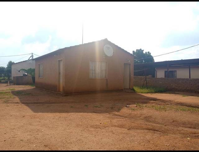 2 BEDROOM HOUSE FOR SALE IN SOSHANGUVE SOUTH